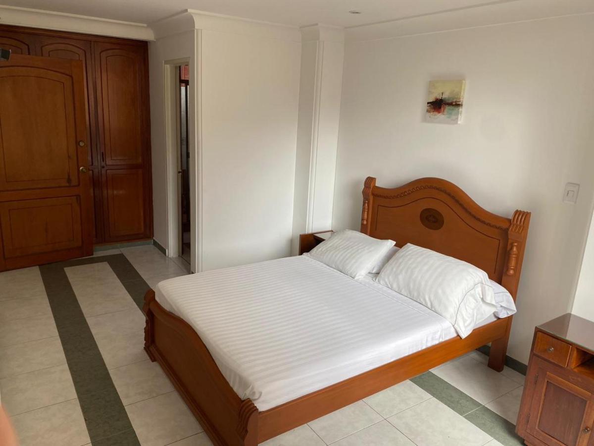 Hotel กาลี ภายนอก รูปภาพ