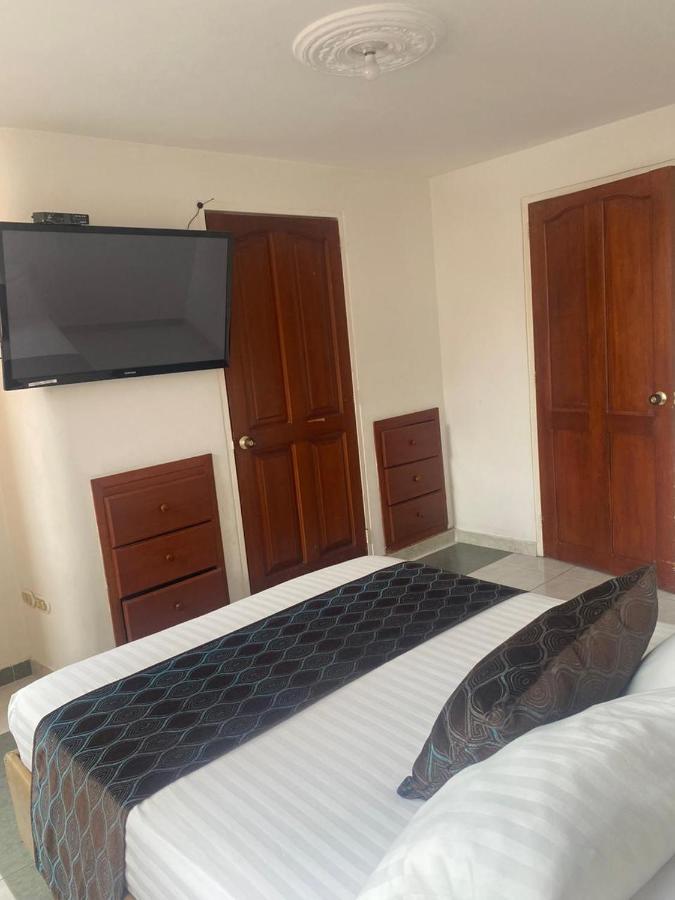 Hotel กาลี ภายนอก รูปภาพ