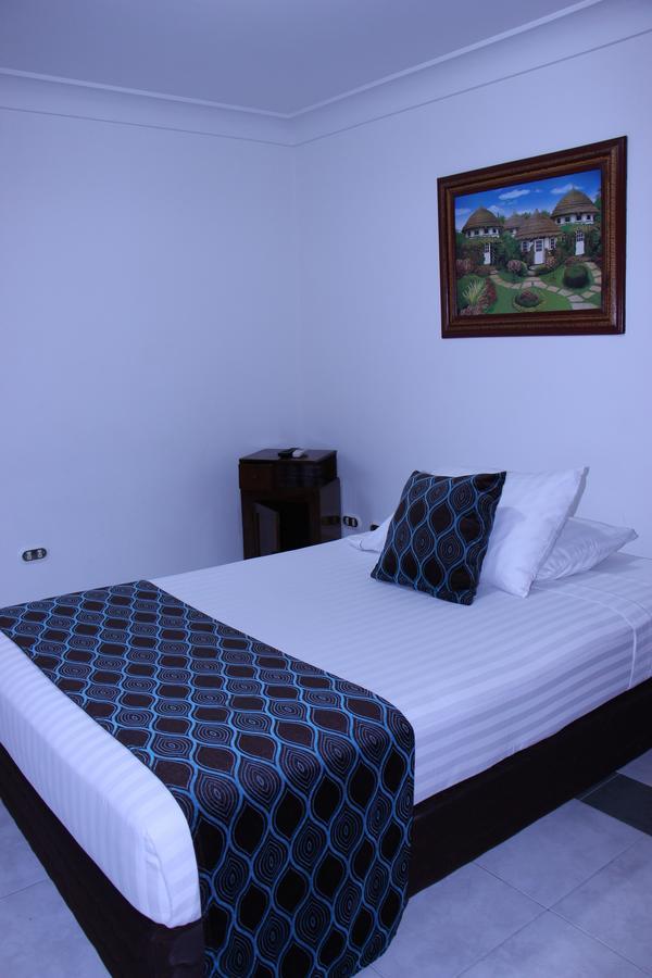 Hotel กาลี ภายนอก รูปภาพ