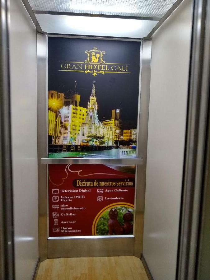 Hotel กาลี ภายนอก รูปภาพ